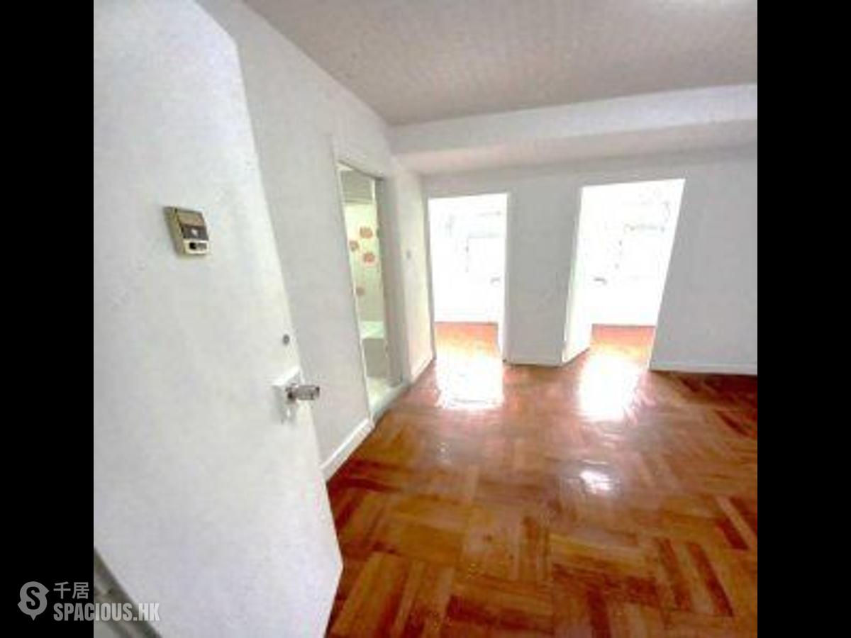 Sheung Wan - Midland Centre Block A 01