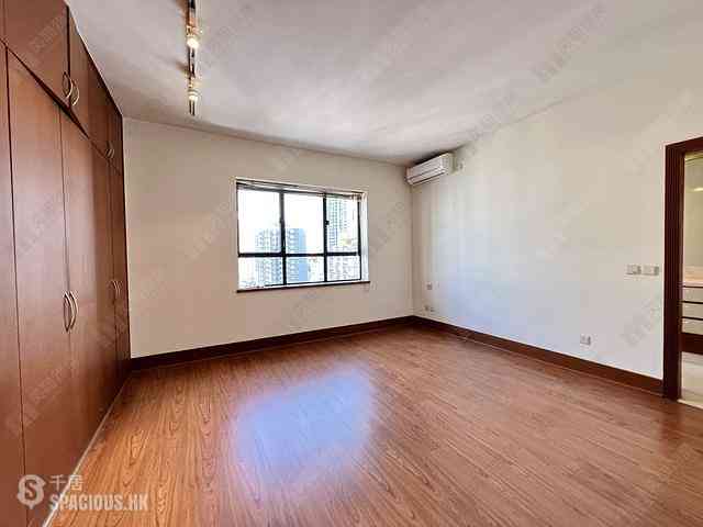 Mid Levels Central - Visalia Garden 08
