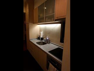 Soho - 22, Elgin Street 04