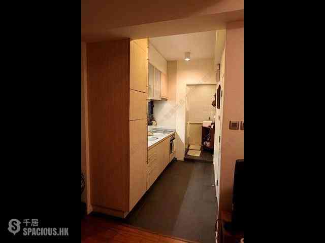 Soho - 22, Elgin Street 05