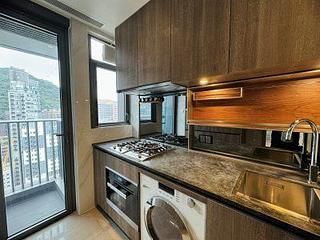 Shek Tong Tsui - Novum West Block 5 03