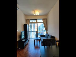 Wan Chai - The Avenue 02