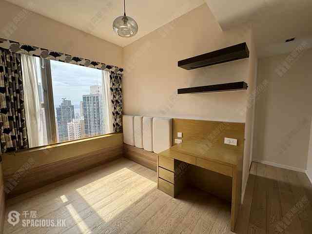 Sai Ying Pun - The Summa 03