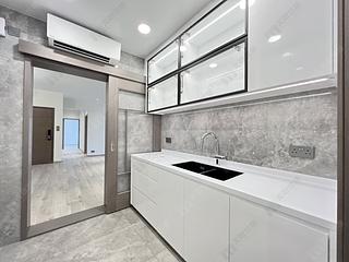 Mid Levels Central - Wealthy Heights 10