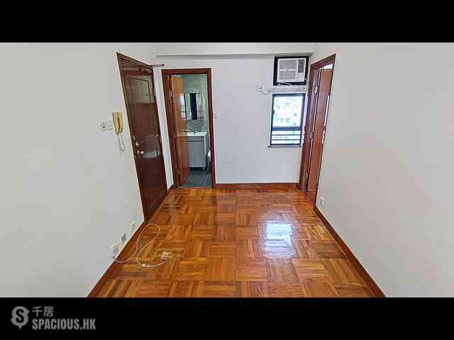 Sai Ying Pun - Flora Court 06