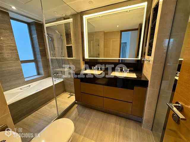 Sai Ying Pun - The Summa 05