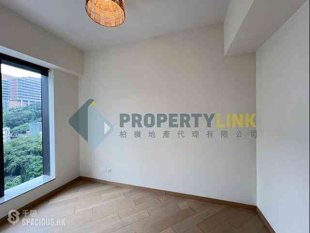 Shek Tong Tsui - Novum West 06