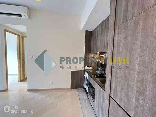 Shek Tong Tsui - Novum West 15