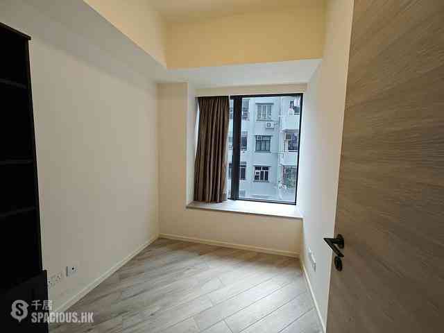 North Point - Fleur Pavilia Tower 1 06