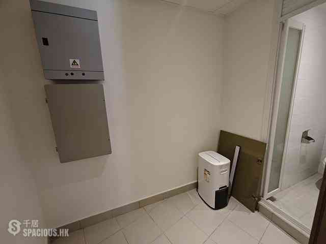 North Point - Fleur Pavilia Tower 1 09