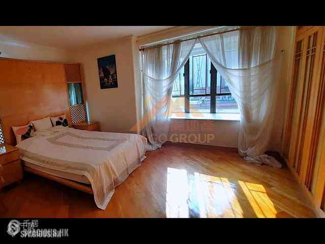 Sai Ying Pun - Ning Yeung Terrace Block B 09