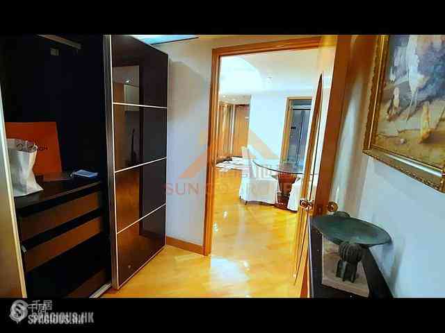 Sai Ying Pun - Ning Yeung Terrace Block B 05