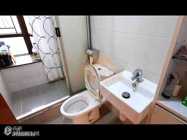 Sai Ying Pun - Ning Yeung Terrace Block B 14