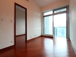Wan Chai - The Avenue Phase 2 Block 3 09