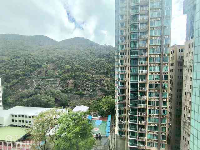 Quarry Bay - Royal Terrace 01