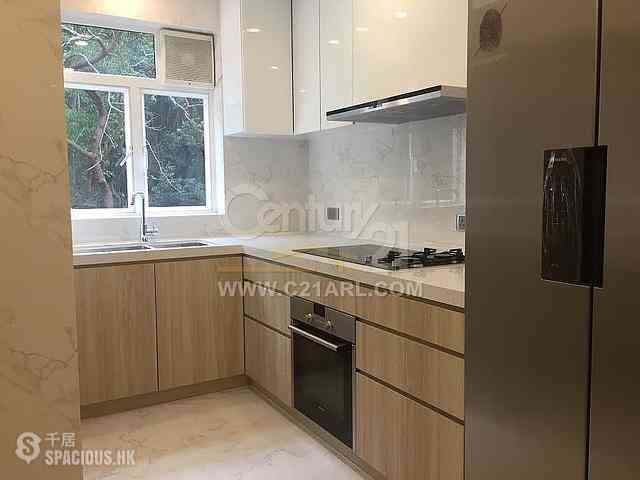Stubbs Road - Leon Court 04