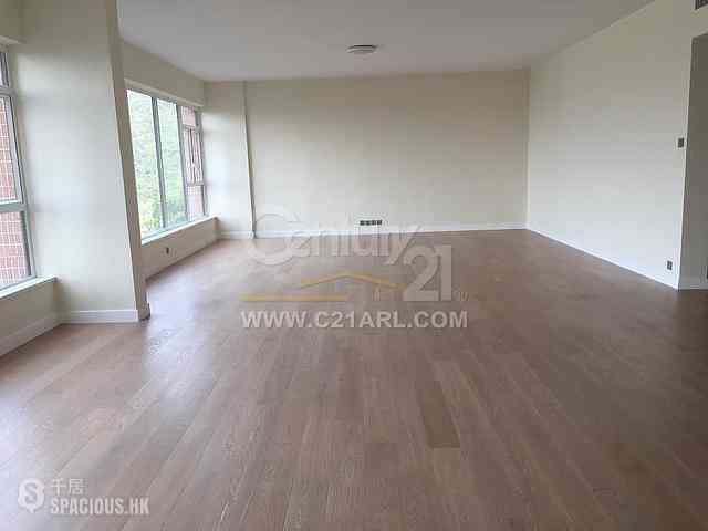 Stubbs Road - Leon Court 03