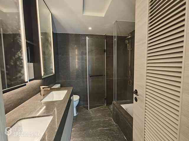 North Point - Fleur Pavilia Tower 2 07