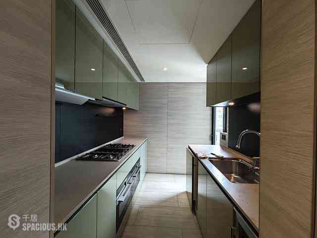 North Point - Fleur Pavilia Tower 2 12
