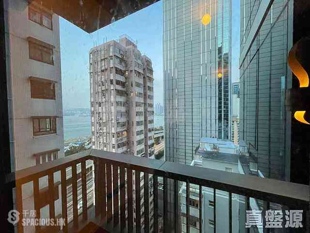 Sai Ying Pun - Bohemian House 04