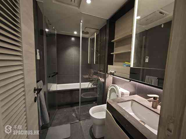 North Point - Fleur Pavilia Tower 3 05