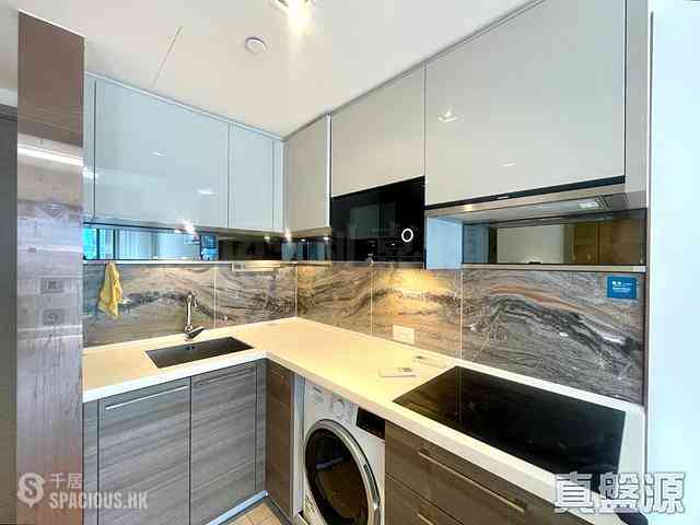 Tseung Kwan O - The Wings Ocean Wings Block 6A 03