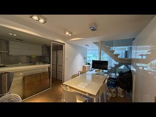 Clear Water Bay - Casa Bella Block 2 02