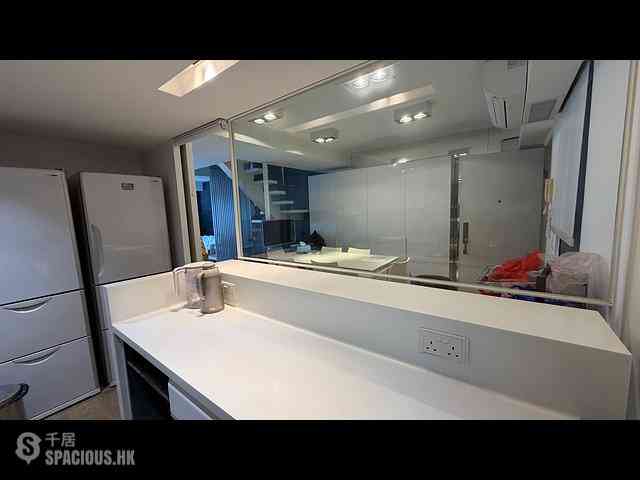 Clear Water Bay - Casa Bella Block 2 05