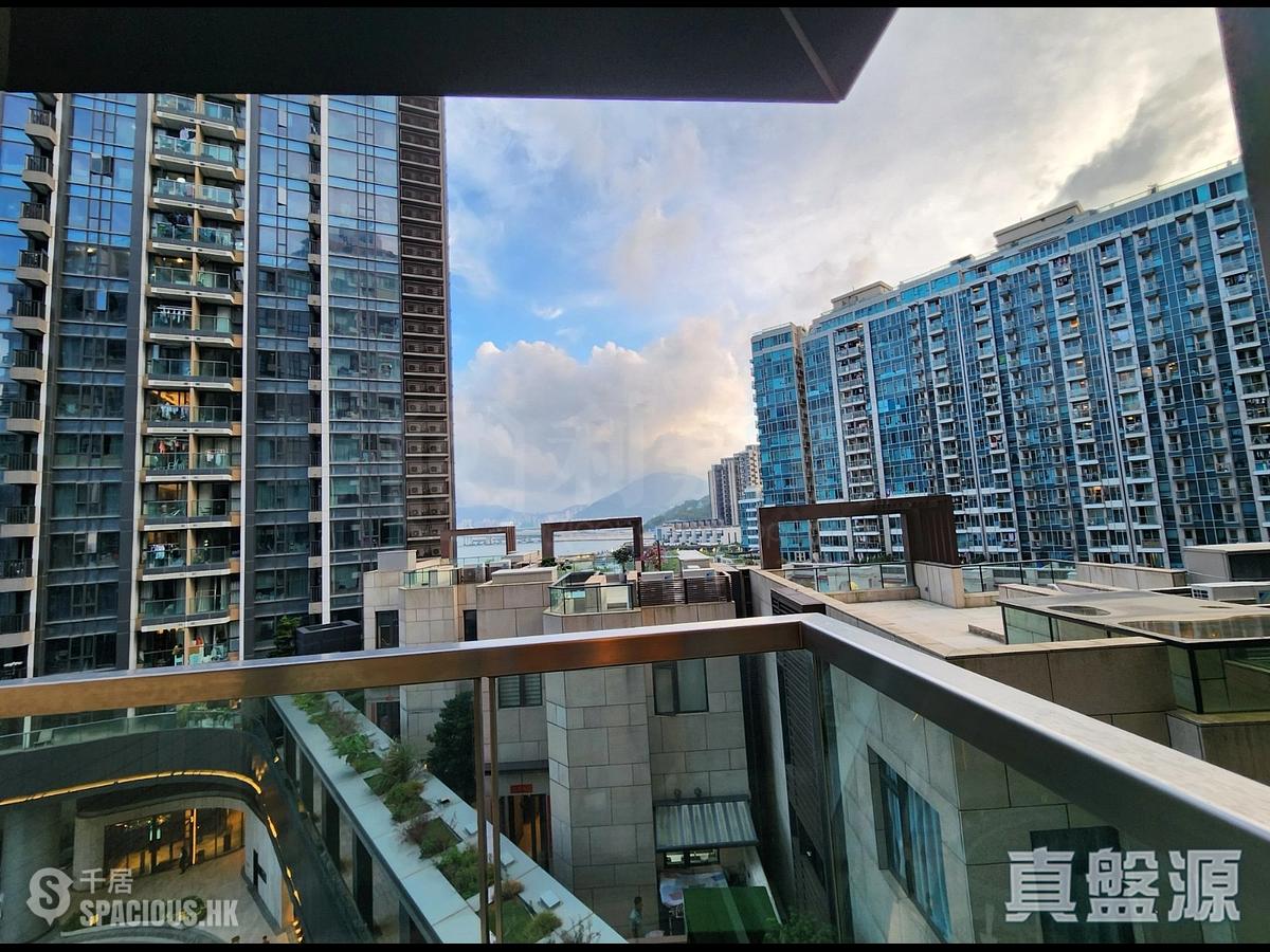 Tseung Kwan O - The Wings Ocean Wings Block 6B 01
