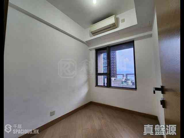 Tseung Kwan O - The Wings Ocean Wings Block 6B 04