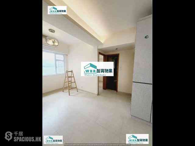 Kennedy Town - New Fortune House 01