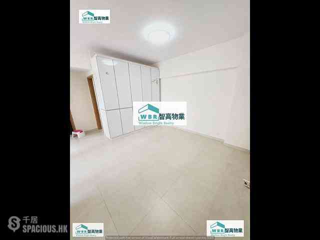 Kennedy Town - New Fortune House 04