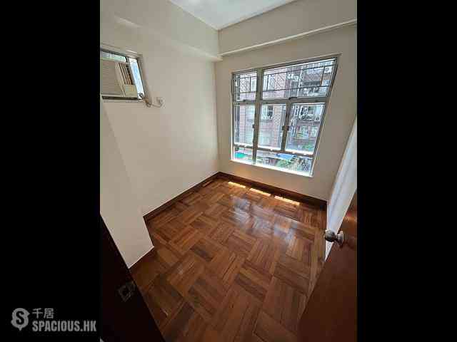 Sai Ying Pun - Yee Fung Court 05