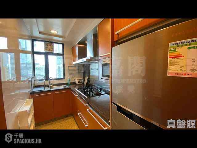 West Kowloon - The Arch Moon Tower (Block 2A) 05