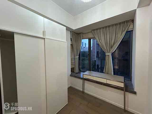 Tai Hang - The Warren 02