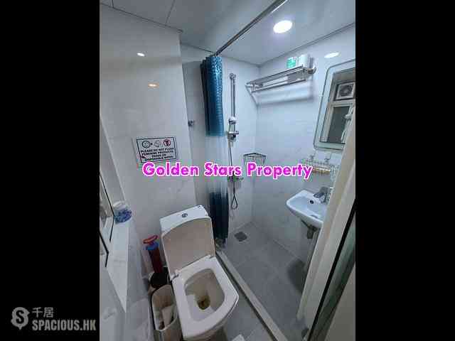 Sai Ying Pun - Luen Tak Building 02