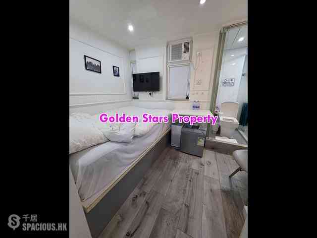 Sai Ying Pun - Luen Tak Building 05
