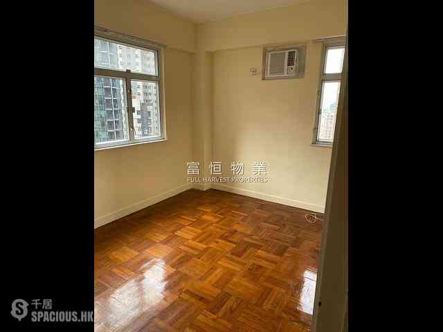 Mid Levels Central - Jing Tai Garden Mansion 07