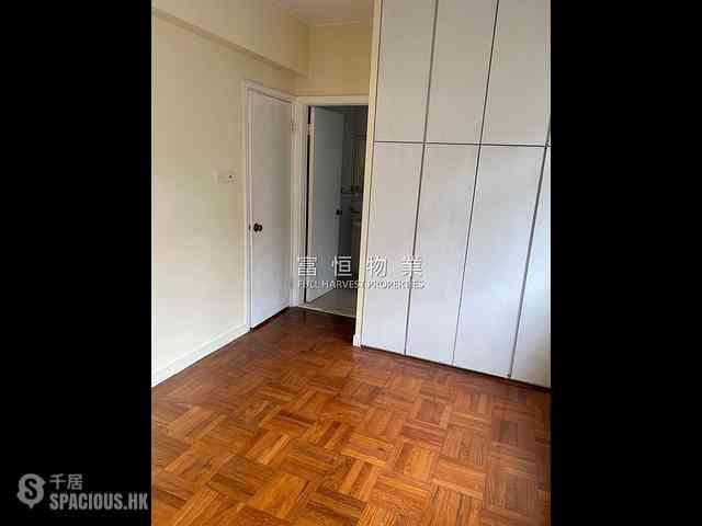 Mid Levels Central - Jing Tai Garden Mansion 08