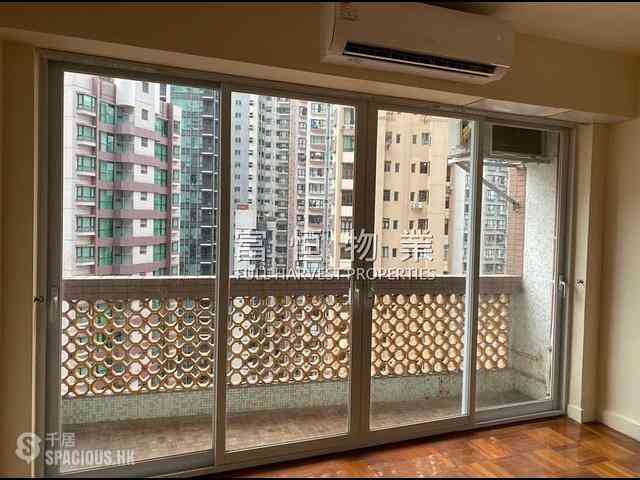 Mid Levels Central - Jing Tai Garden Mansion 10