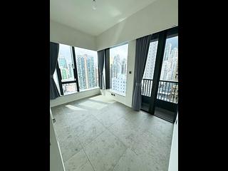 Sai Ying Pun - Bohemian House 05
