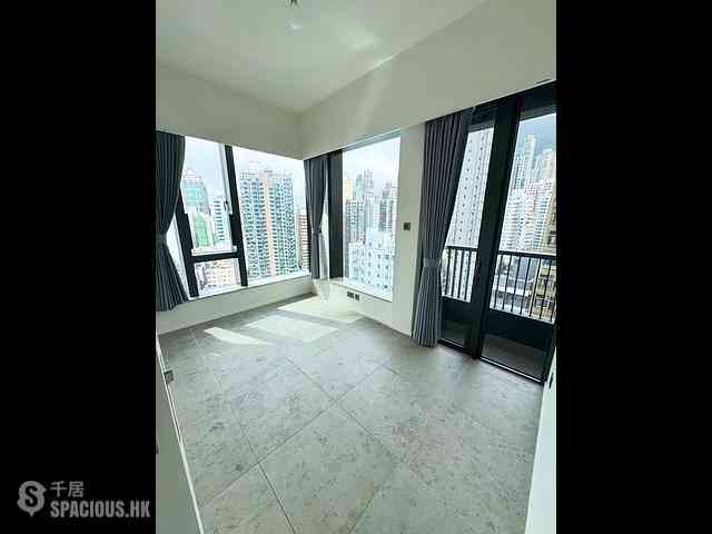 Sai Ying Pun - Bohemian House 05