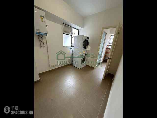 Mid Levels West - Dragonview Court 04