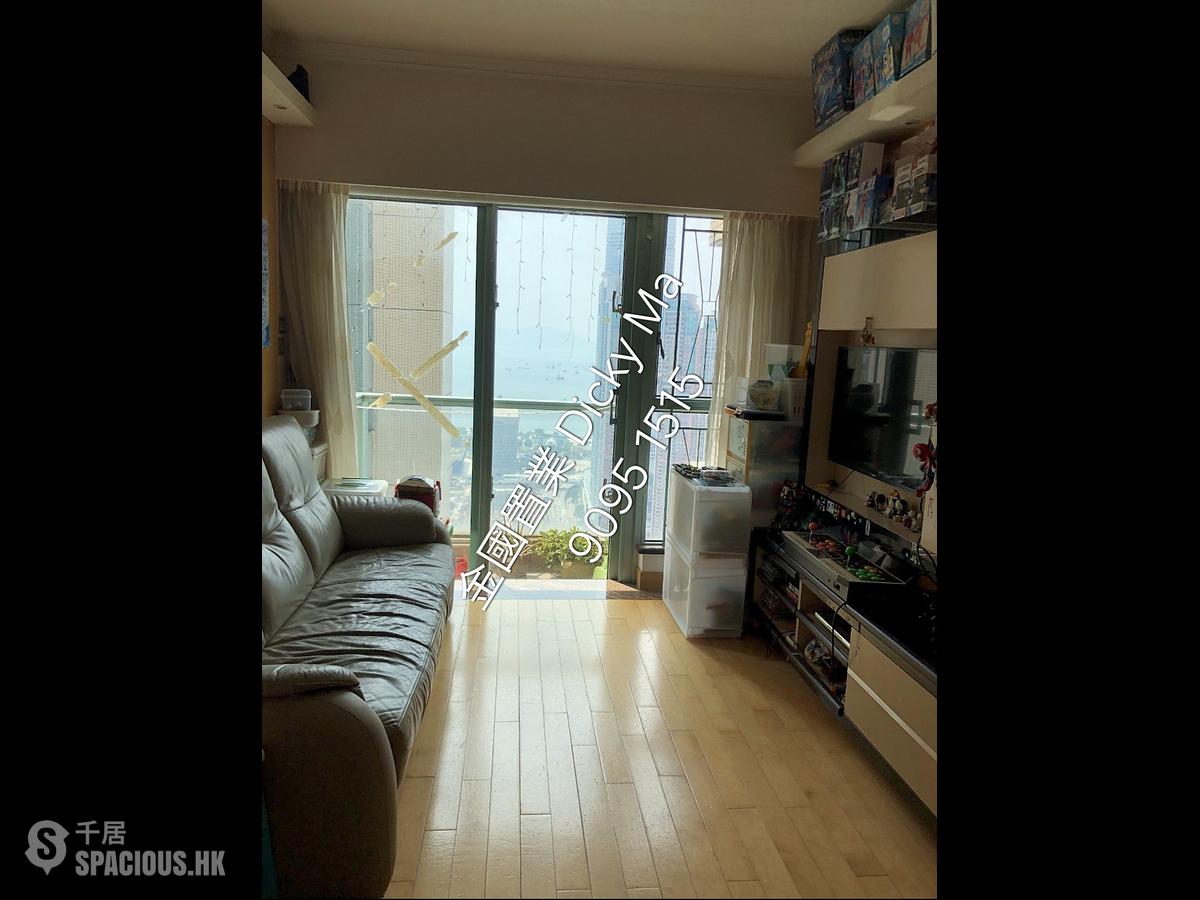 Tsim Sha Tsui - The Victoria Towers Tower 3 01