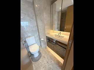 Sai Ying Pun - The Nova 08