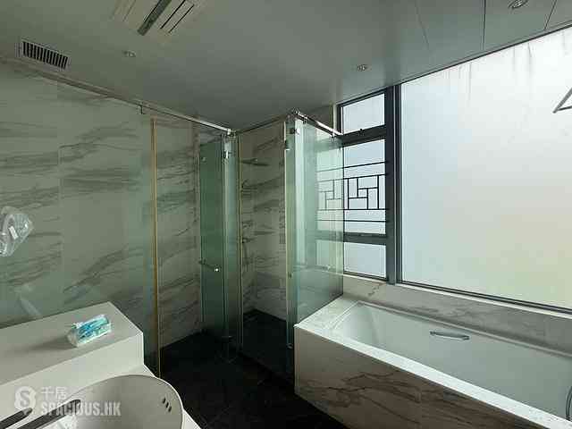 Cyberport - Residence Bel-Air Phase 2 South Tower Tower 1 04