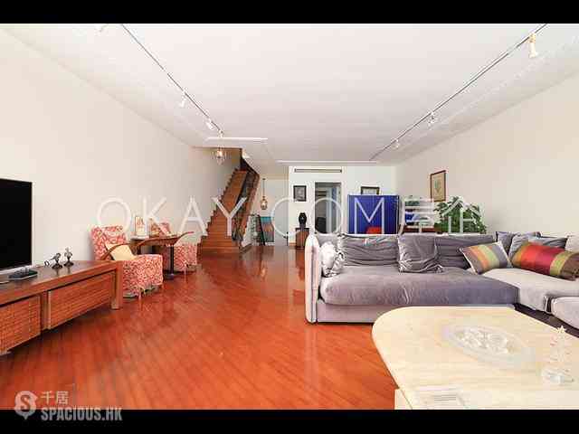 Chung Hom Kok - Pinewaver Villas 04