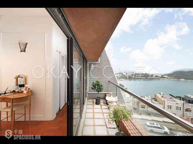 Chung Hom Kok - Pinewaver Villas 05