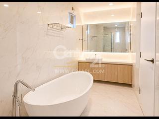 Stubbs Road - Leon Court 04
