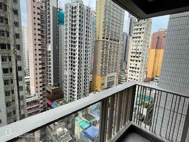 Sai Ying Pun - Island Crest 09